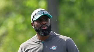 Steelers Hire Gerald Alexander, Who Has Controversial Ties To Brian Flores, As Assistant Defensive Backs Coach For 2023 (Coaching News). Photo by Robin Alam / Icon Sportswire via Getty Images